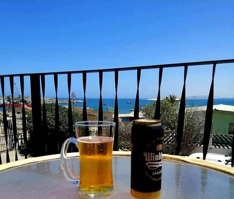 Zur Waterkant Guesthouse Lüderitz Eksteriør bilde